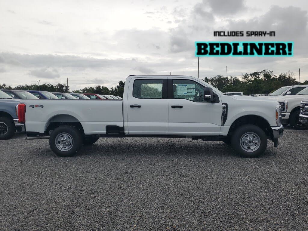 2026 Ford F-250 Super Duty XL Crew Cab 4WD