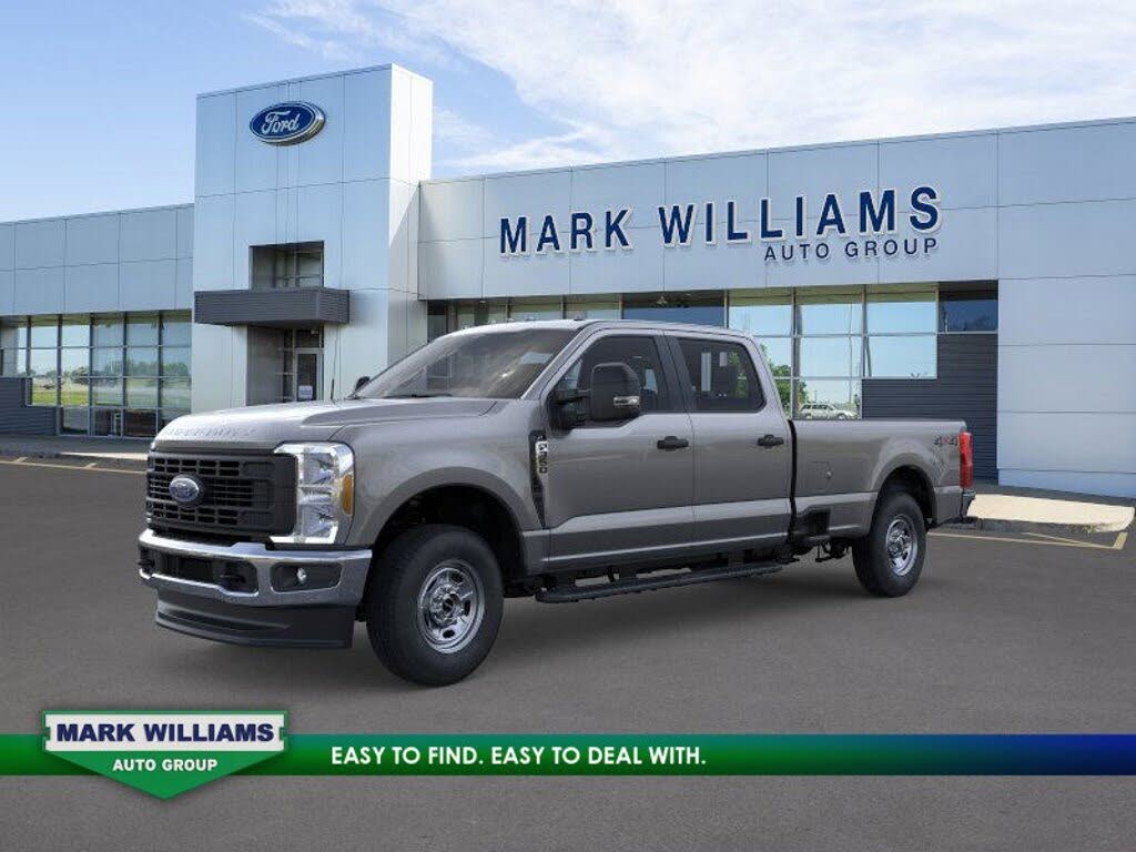 2026 Ford F-350 Super Duty XL Crew Cab 4WD