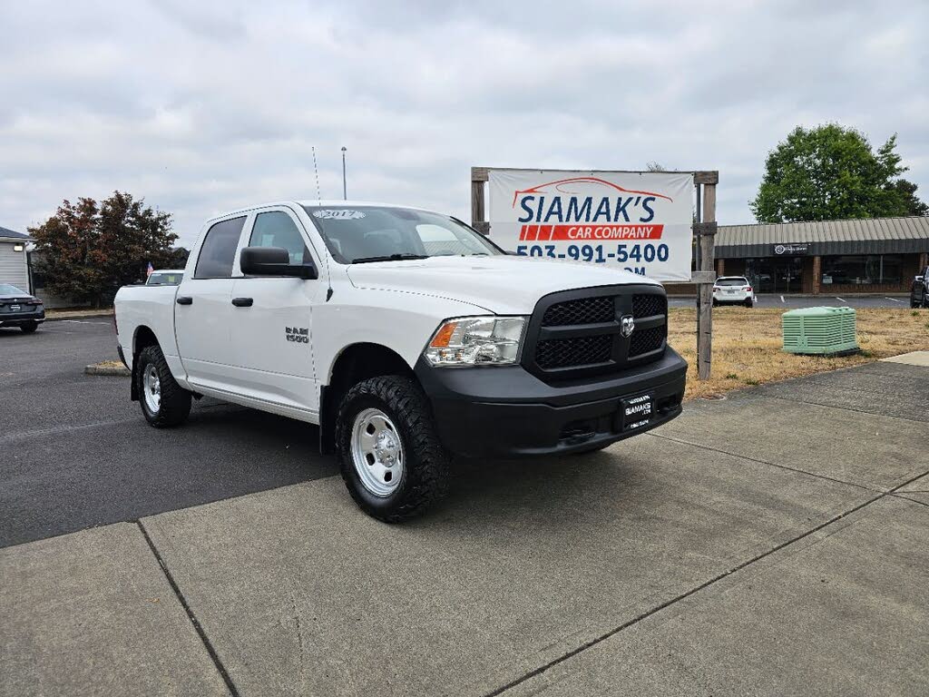 2017 RAM 1500 Tradesman Crew Cab 4WD