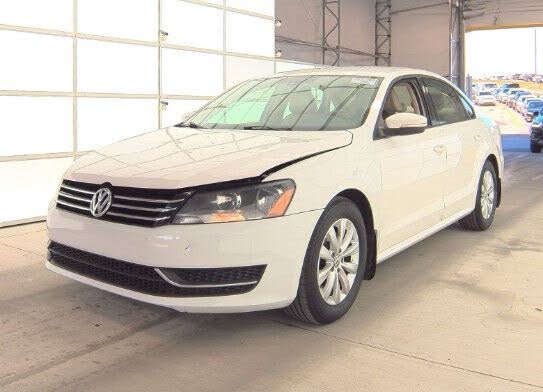 2015 Volkswagen Passat 1.8T Wolfsburg Edition FWD