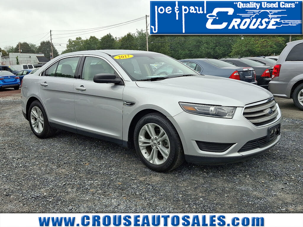 2017 Ford Taurus SE