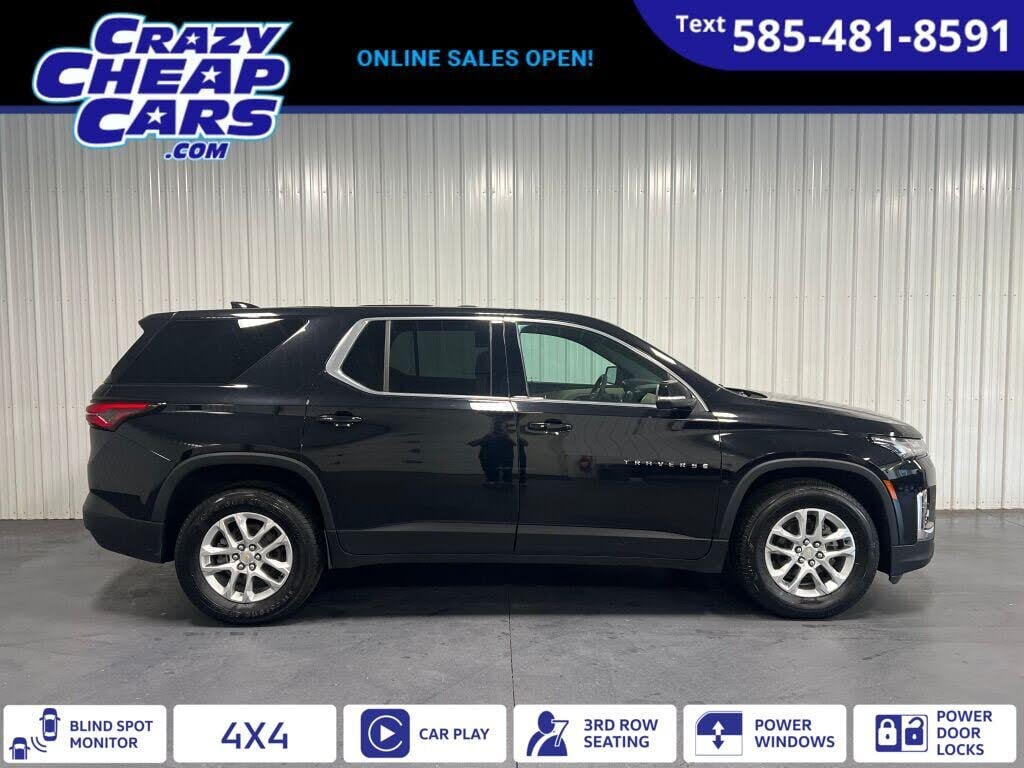 2022 Chevrolet Traverse LS AWD