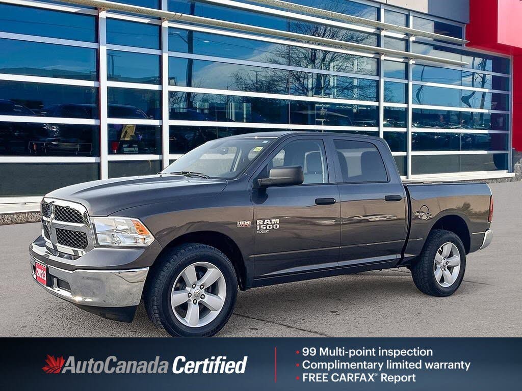 2023 RAM 1500 Classic SLT Crew Cab 4WD