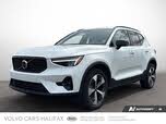 Volvo XC40 B5 Ultimate Dark Theme AWD