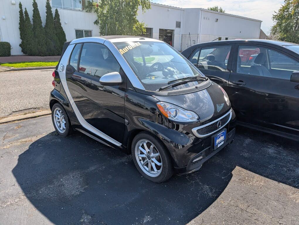 2014 smart fortwo electric drive cabrio RWD