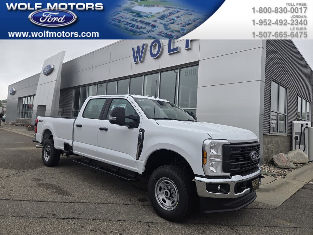2026 Ford F-350 Super Duty XL Crew Cab 4WD