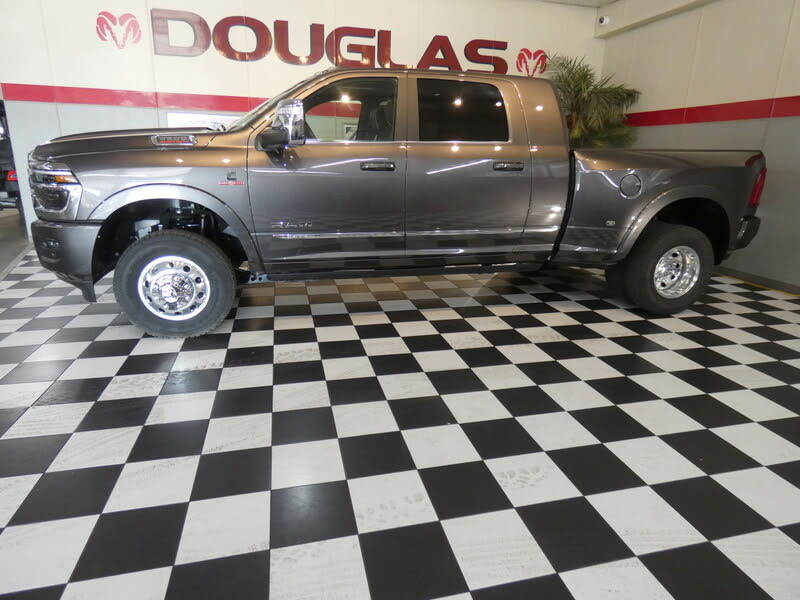 2026 RAM 3500 Limited Mega Cab DRW 4WD