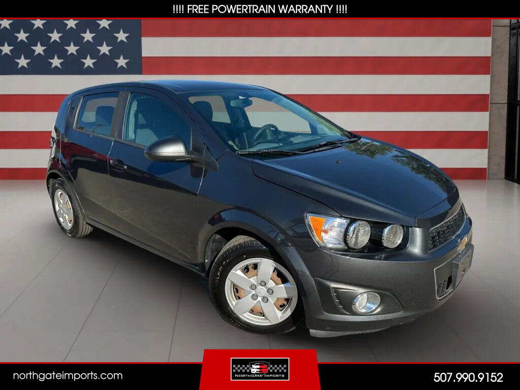 2016 Chevrolet Sonic LS Hatchback FWD