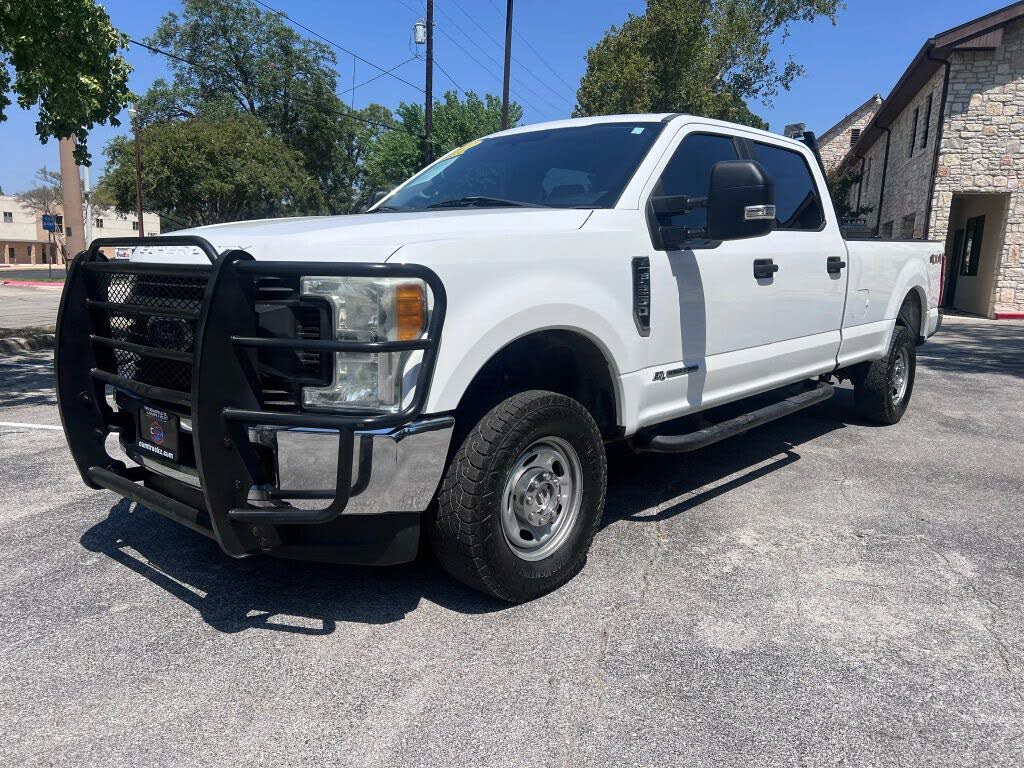 2017 Ford F-250 Super Duty XL Crew Cab LB 4WD