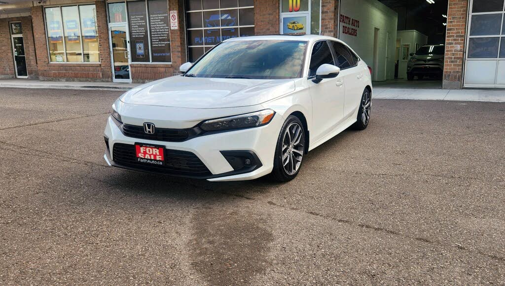 2022 Honda Civic Touring FWD