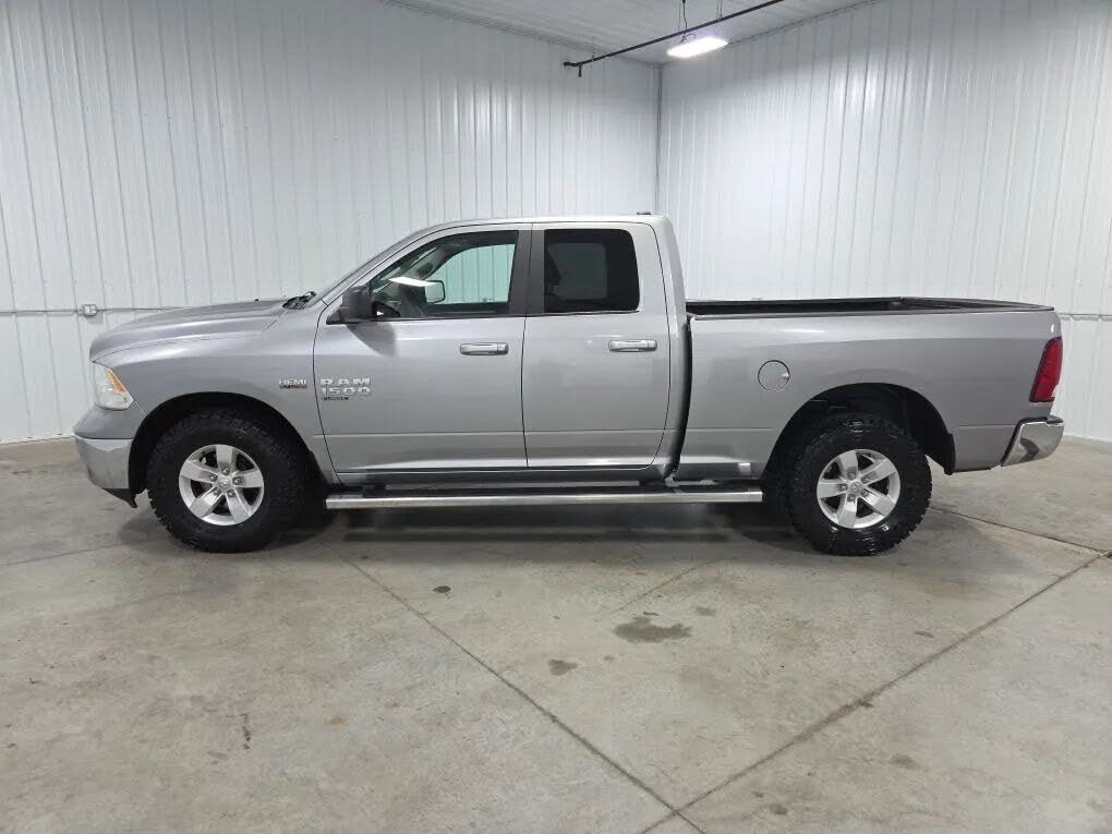 2019 RAM 1500 Classic SLT Quad Cab 4WD