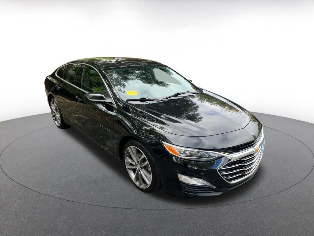 2024 Chevrolet Malibu LT with 2LT FWD