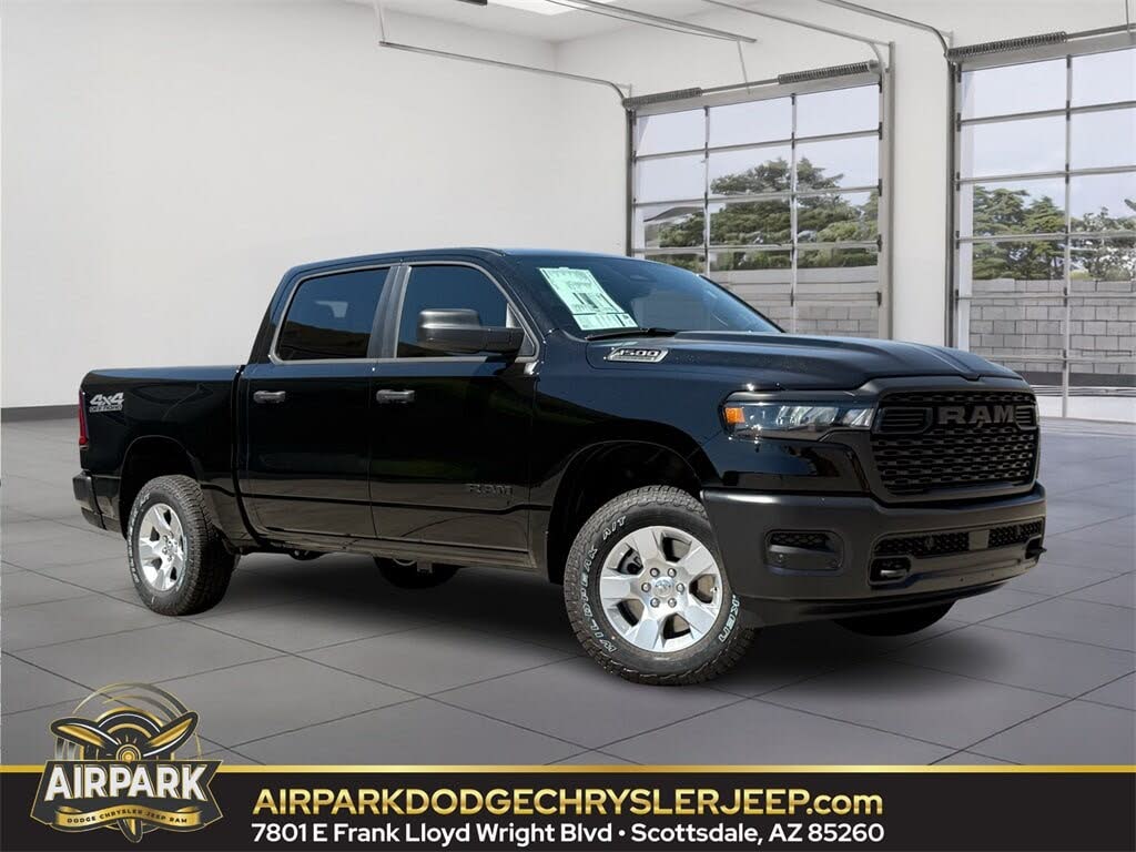2026 RAM 1500 Tradesman Crew Cab 4WD