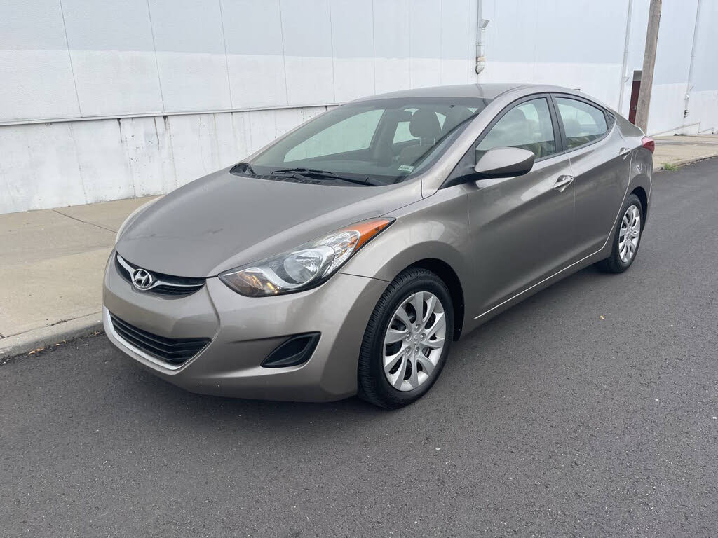 2012 Hyundai Elantra GLS FWD