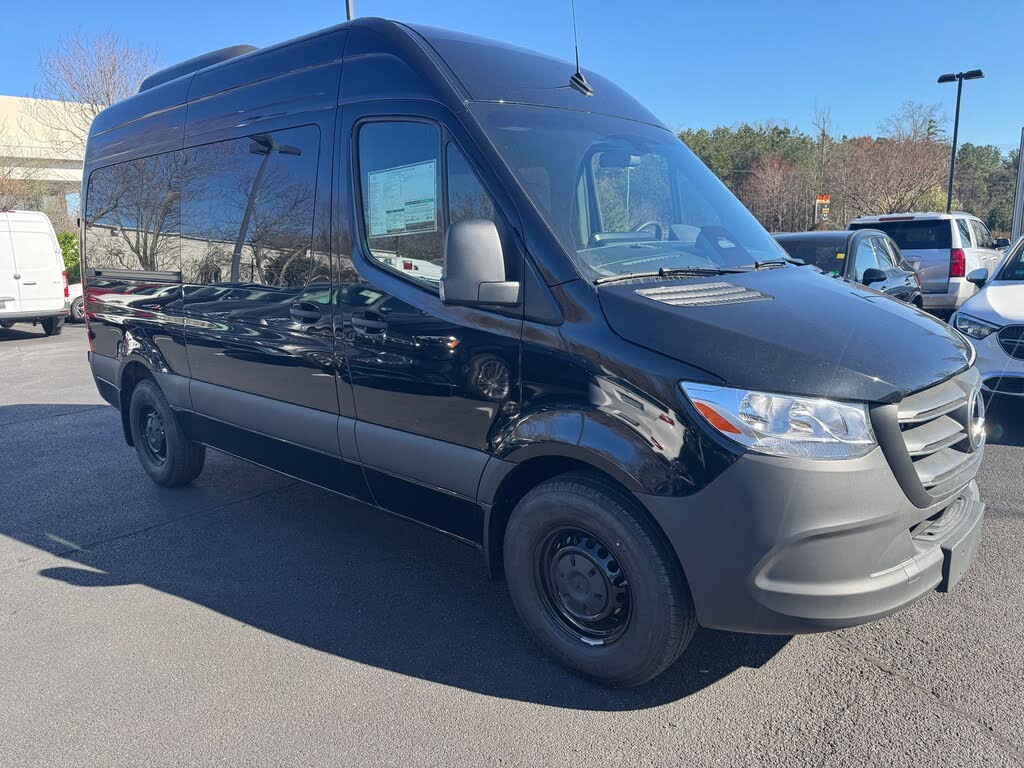 2025 Mercedes-Benz Sprinter 2500 144 Passenger Van RWD