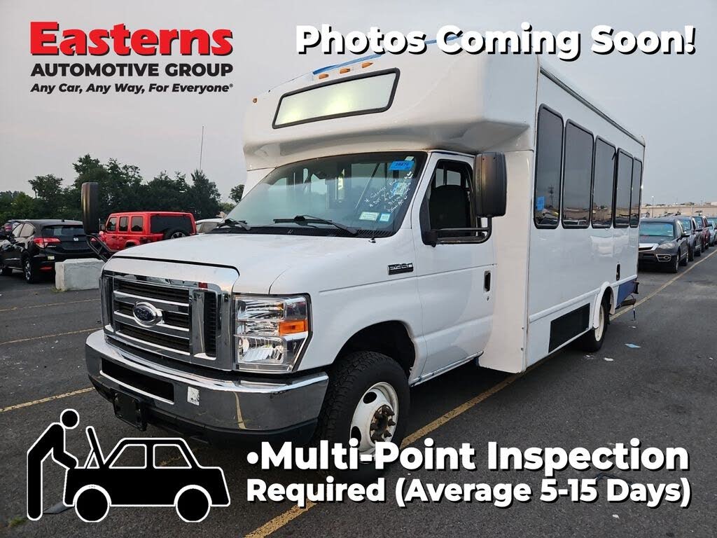 2019 Ford E-Series Chassis E-350 Super Duty 138 Cutaway RWD