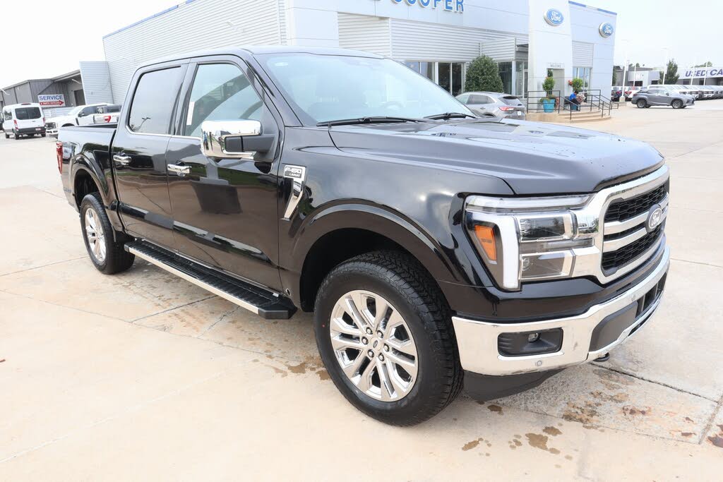 2025 Ford F-150 Lariat SuperCrew 4WD