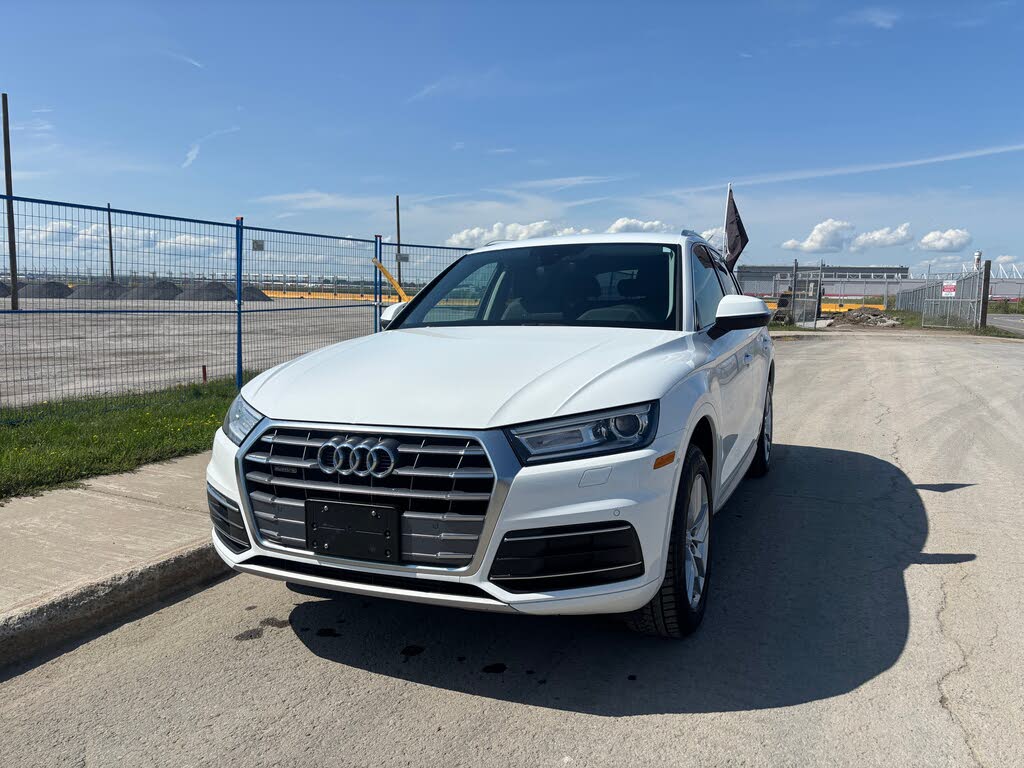2020 Audi Q5 quattro Premium 45 TFSI