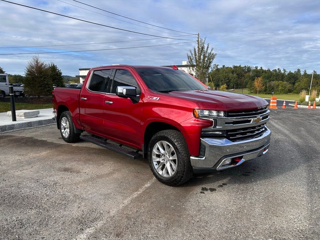 2022 Chevrolet Silverado 1500 LTZ Crew Cab 4WD
