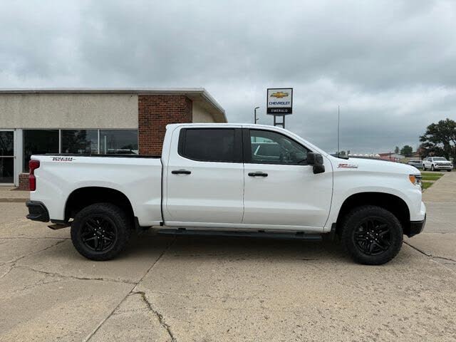 2023 Chevrolet Silverado 1500 LT Trail Boss Crew Cab 4WD