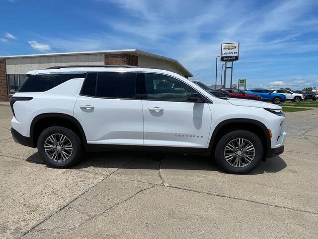 2025 Chevrolet Traverse LT AWD