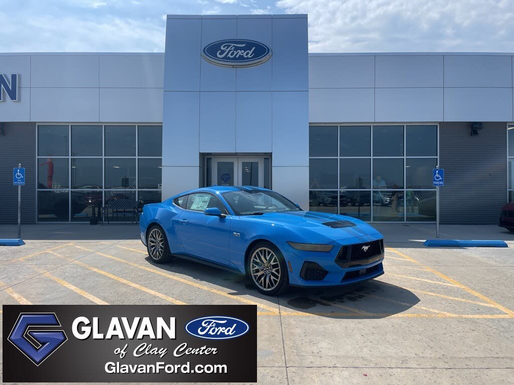 2025 Ford Mustang GT Premium Fastback RWD