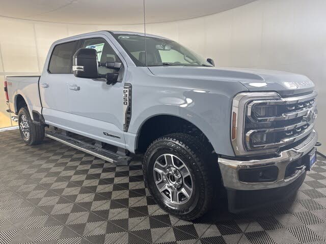 2026 Ford F-350 Super Duty Lariat Crew Cab 4WD