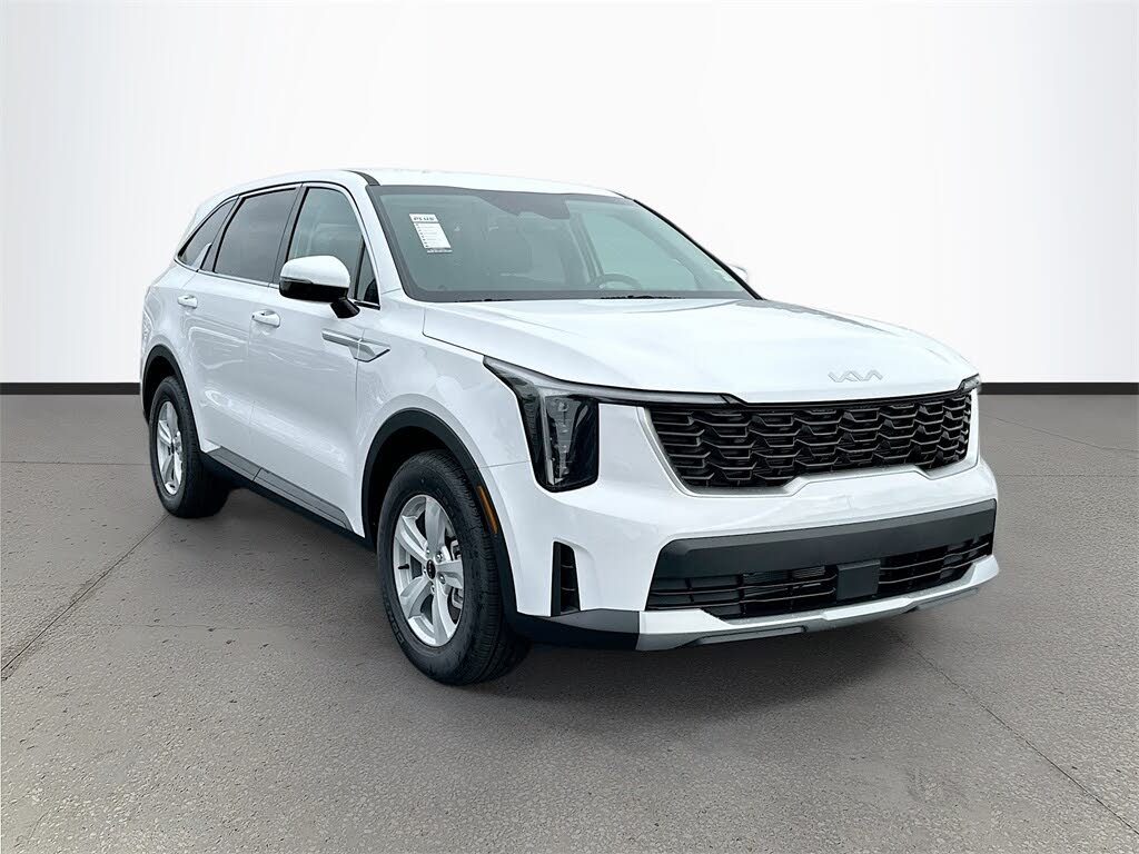 2026 Kia Sorento LX FWD