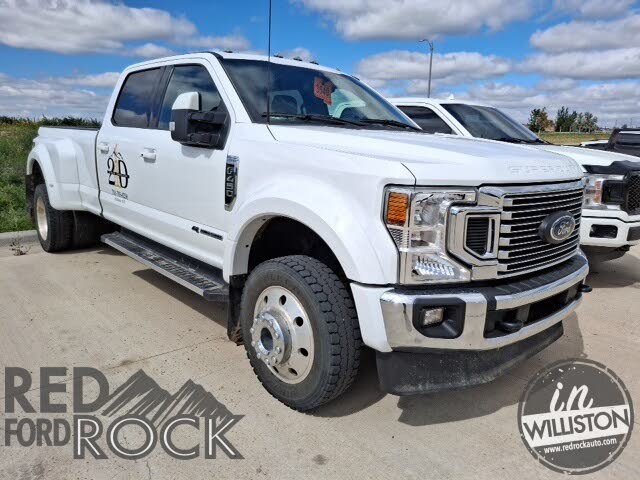 2022 Ford F-450 Super Duty Lariat Crew Cab LB DRW 4WD