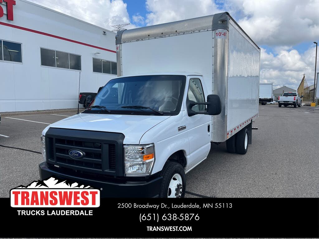 2024 Ford E-Series Chassis E-350 SD Cutaway SB RWD