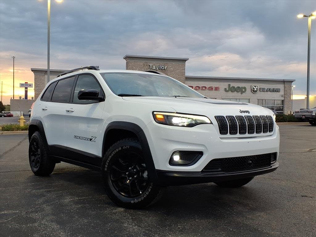 2022 Jeep Cherokee X 4WD