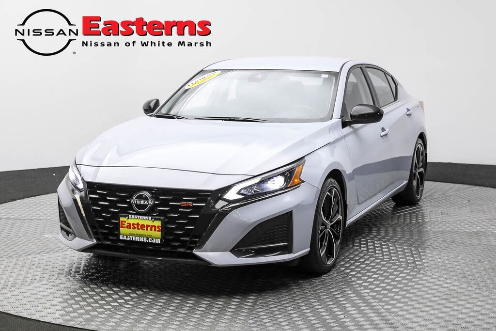2023 Nissan Altima 2.5 SR FWD