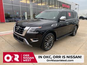 Nissan Armada Platinum RWD