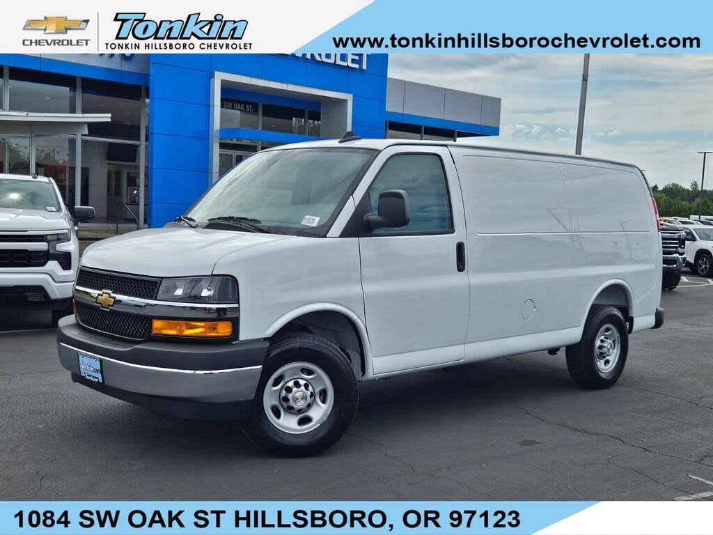 2025 Chevrolet Express Cargo 2500 RWD