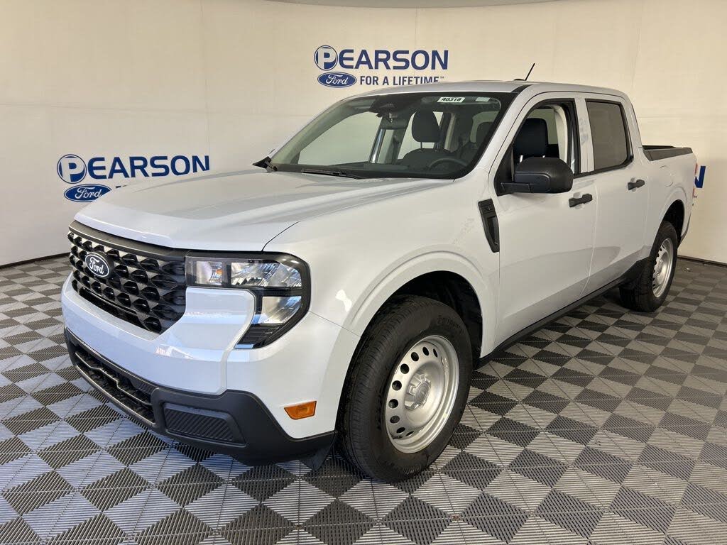 2025 Ford Maverick XL SuperCrew AWD