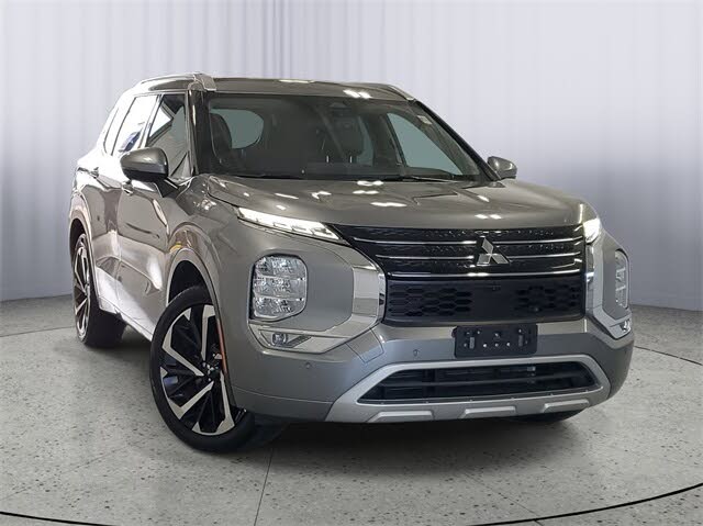 2022 Mitsubishi Outlander SEL FWD