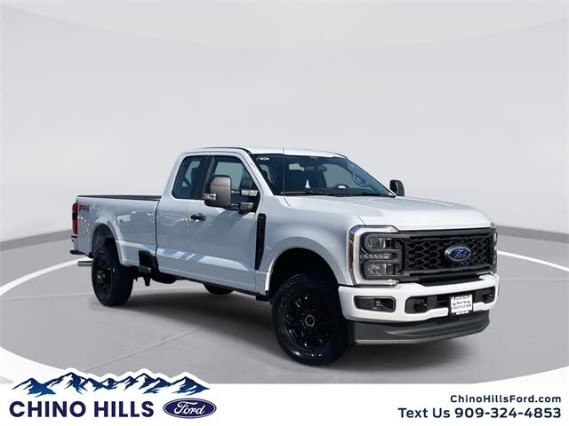 2025 Ford F-350 Super Duty XL SuperCab LB 4WD