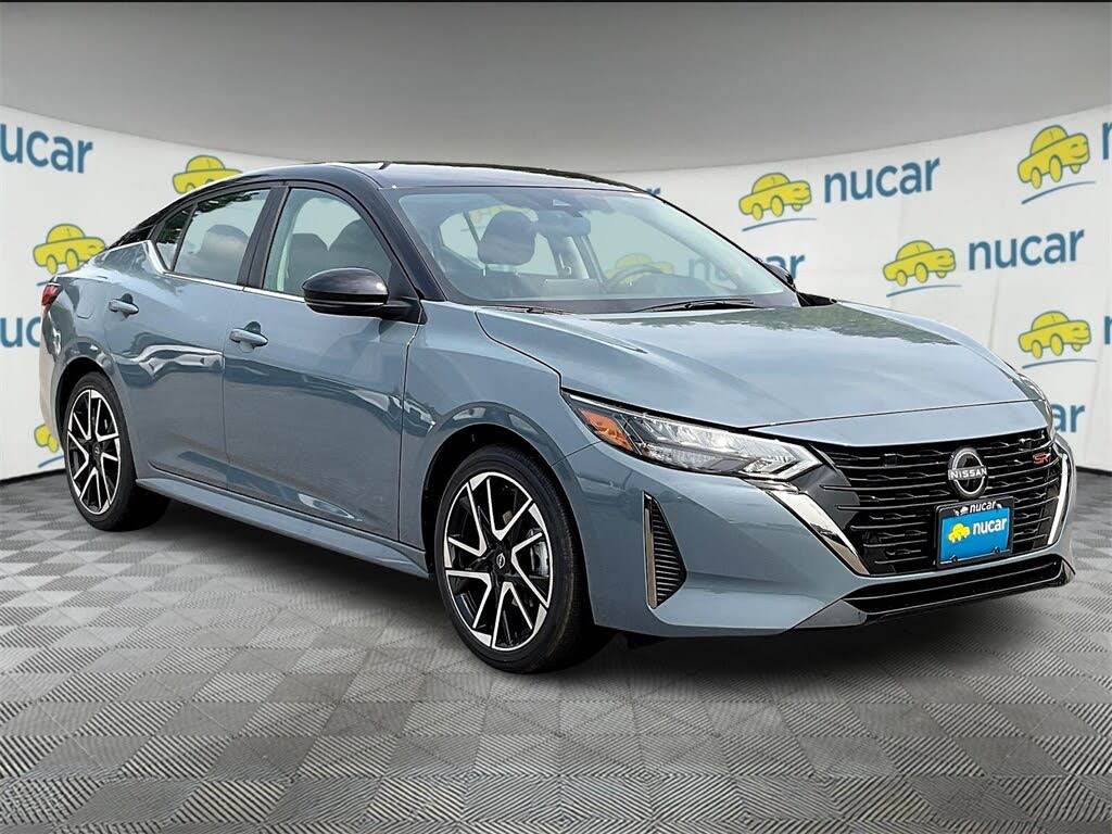 2025 Nissan Sentra SR FWD