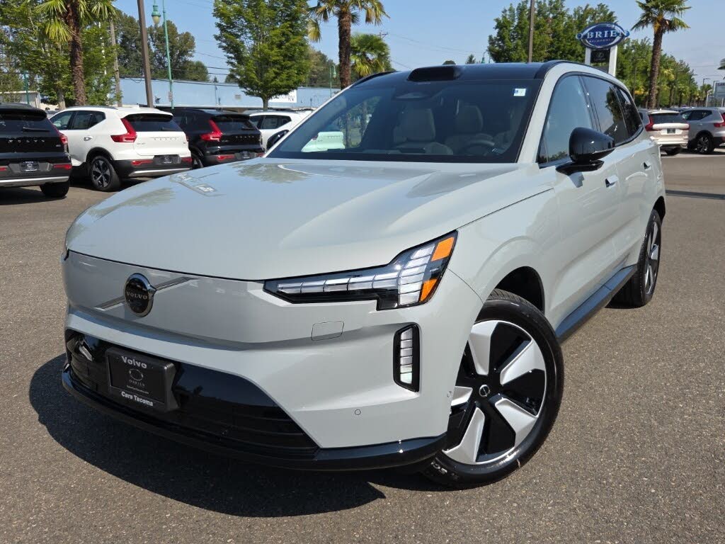 2025 Volvo EX90 Twin Performance Plus 7-Passenger eAWD