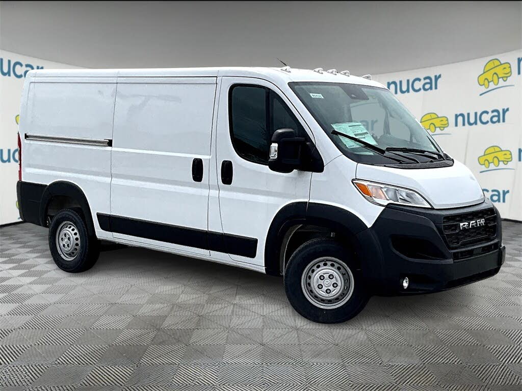 2024 RAM ProMaster 2500 Tradesman 136 Low Roof Cargo Van without Passenger Seat FWD