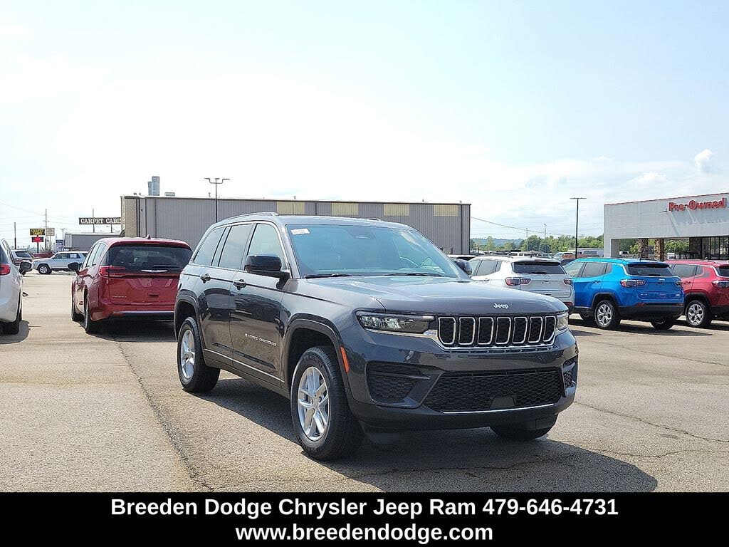 2025 Jeep Grand Cherokee Laredo X 4WD
