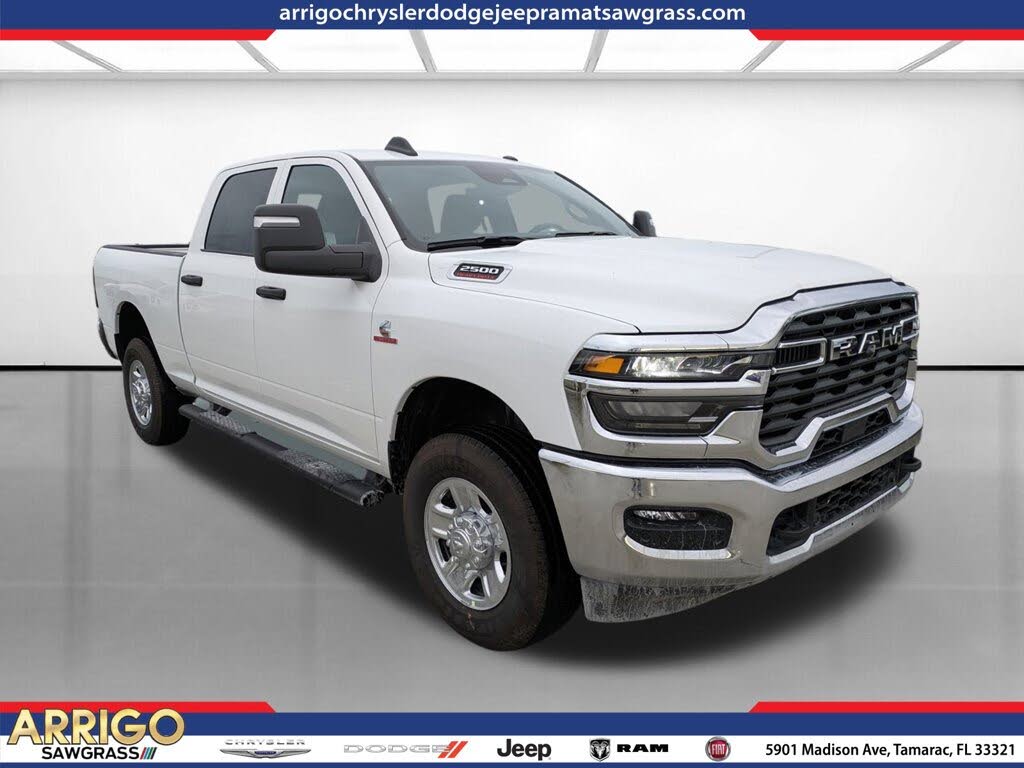2026 RAM 2500 Tradesman Crew Cab 4WD