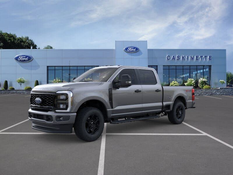 2026 Ford F-350 Super Duty XL Crew Cab 4WD