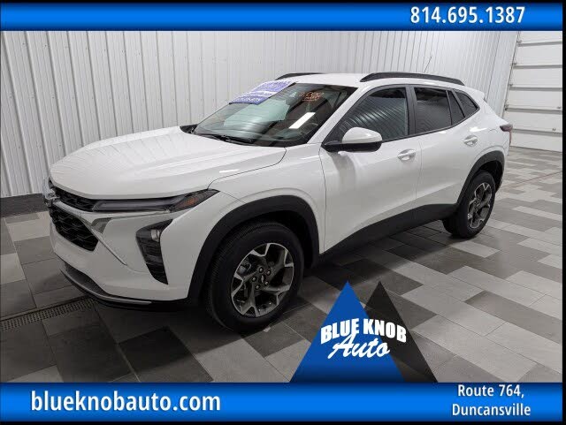 2025 Chevrolet Trax LT FWD