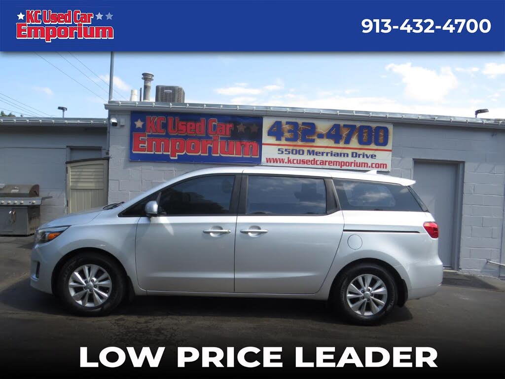 2017 Kia Sedona L