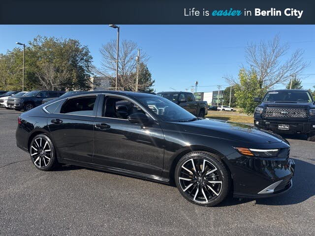 2023 Honda Accord Hybrid Touring FWD