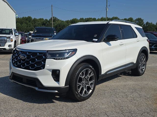 2025 Ford Explorer Platinum AWD