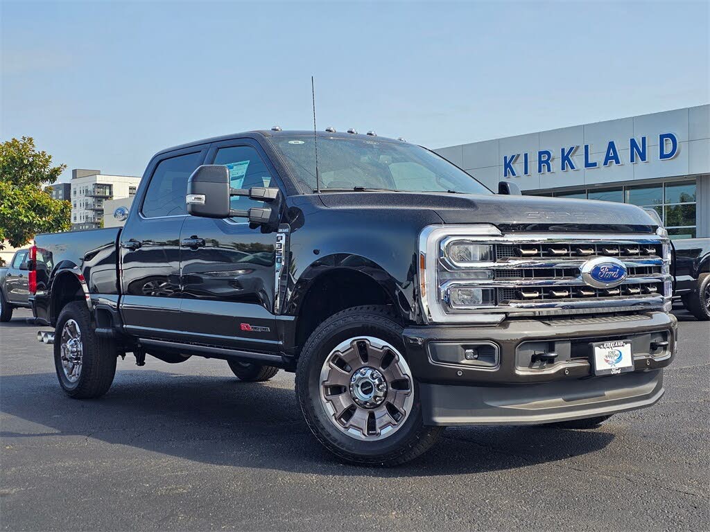2025 Ford F-350 Super Duty King Ranch Crew Cab 4WD