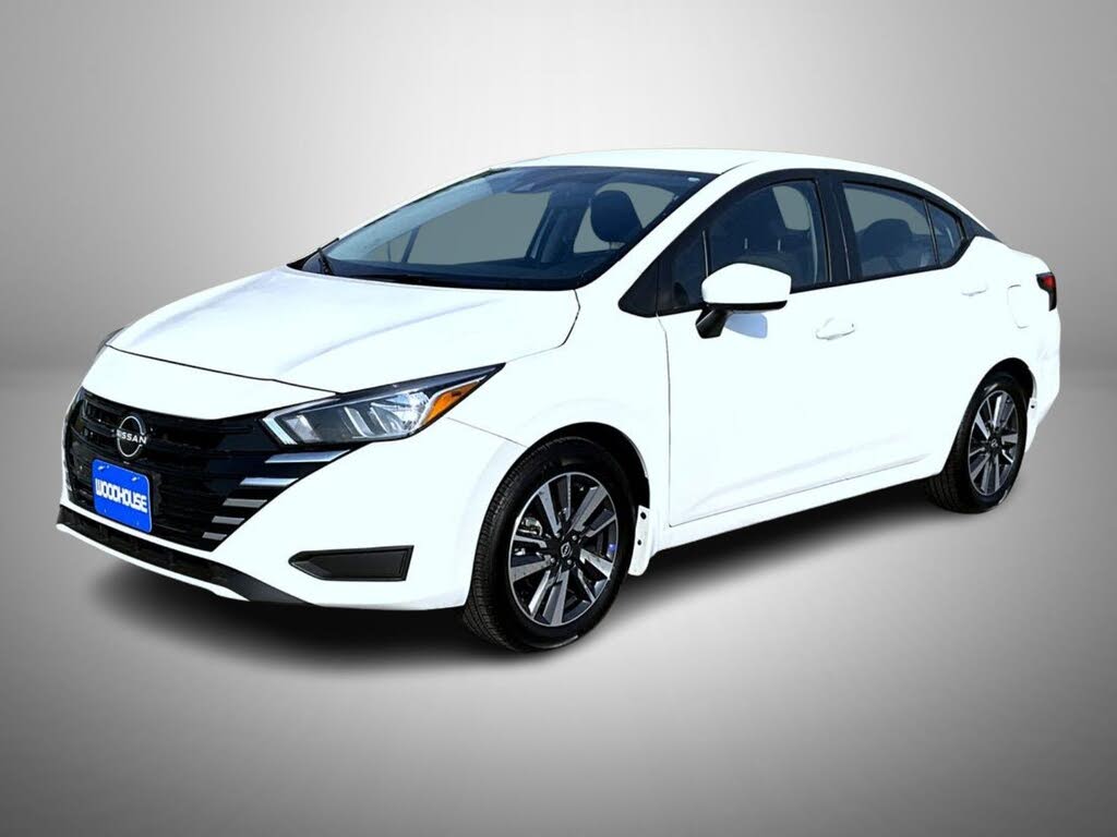 2024 Nissan Versa SV FWD