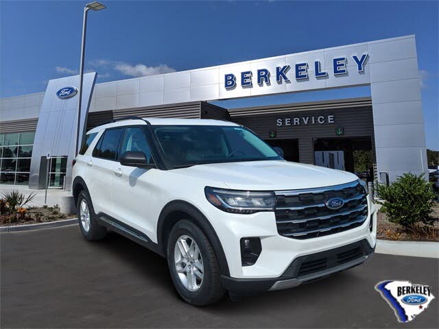 2025 Ford Explorer Active RWD